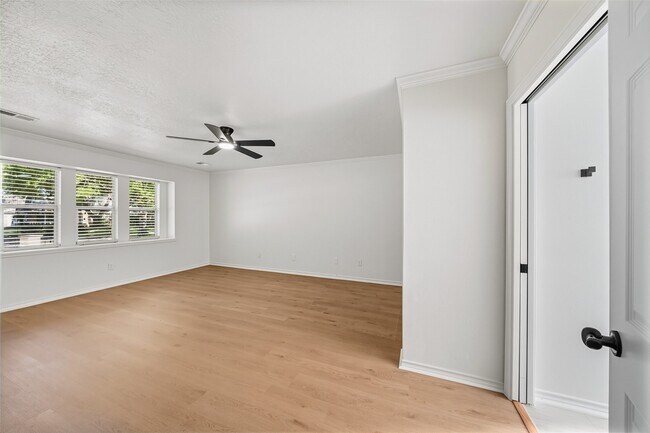 Foto del edificio - 19507 Evening Shades Ct