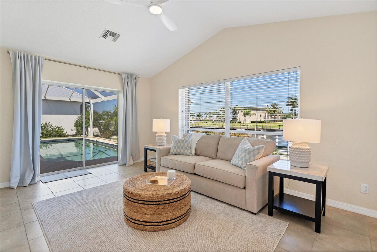 Foto principal - 120 Great Isaac Ct