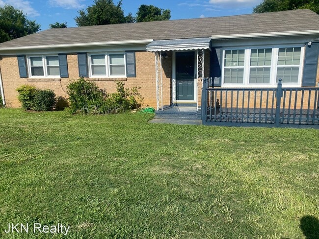 Building Photo - 4 br, 2 bath House - 131 Mays Court