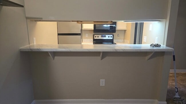 Building Photo - 1245 Old Lascassas Rd