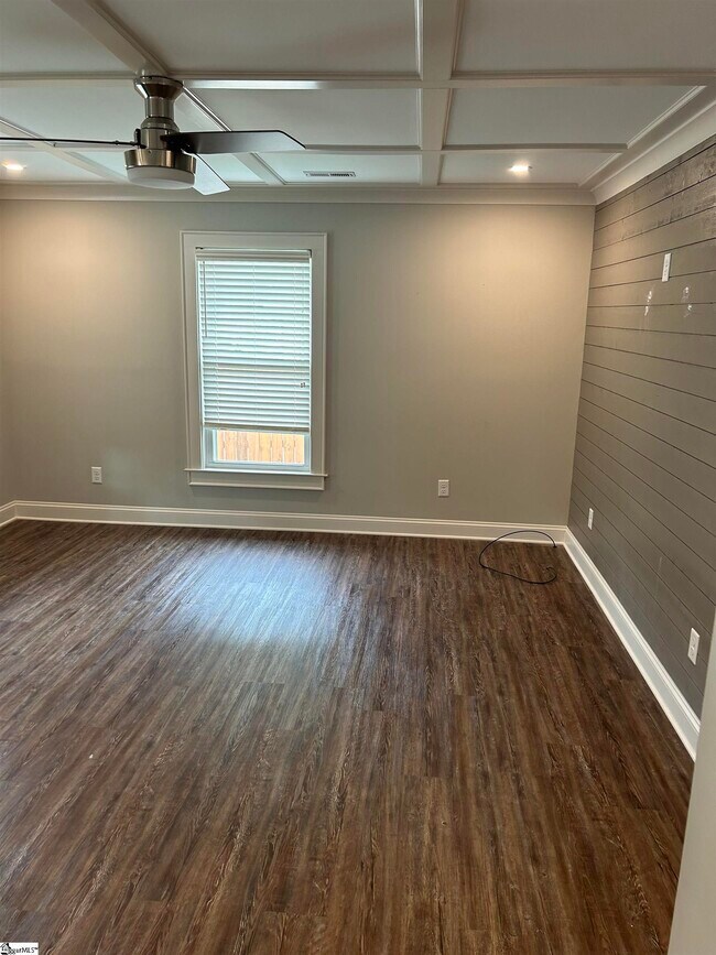 Foto del edificio - 206 Hubert St