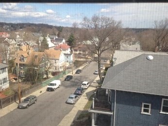 Primary Photo - 92 Metropolitan Ave