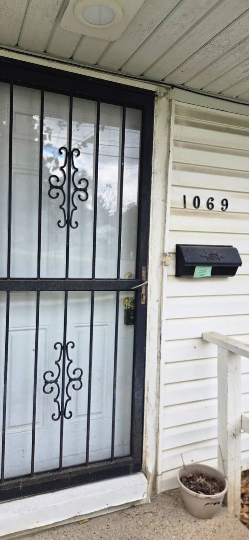 Building Photo - Charming 2-Bedroom Property in Prime Location