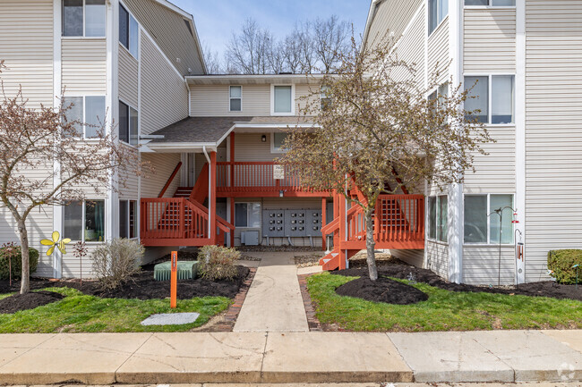 Building Photo - Ellet Park Gardens