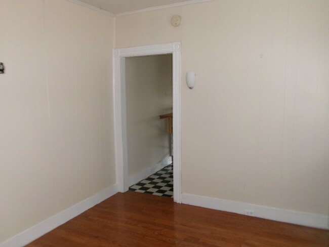 Foto del edificio - 661 W Orange St