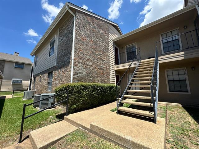 Foto principal - 4748 Old Bent Tree Ln