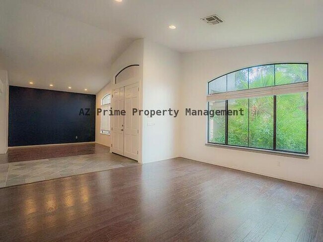 Foto del edificio - 5501 E Shea Blvd