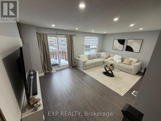 Photo du bâtiment - 7001 Casey St