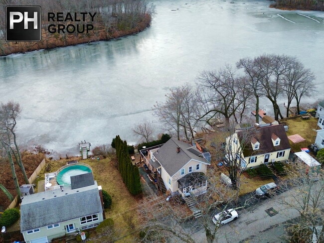 Photo - 157 Riverview Ave House