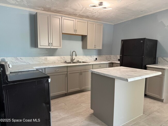 Building Photo - 3245 Citrus Ct
