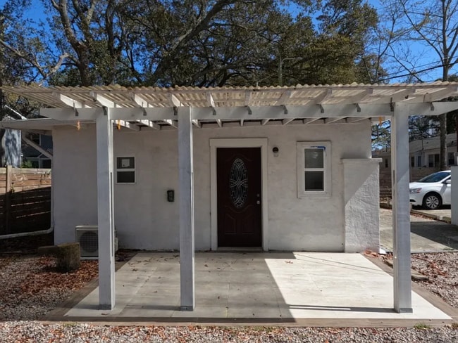 Photo - 606 18th Ave N House