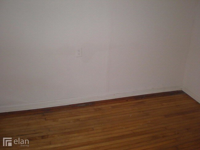 Building Photo - 2222 W Ohio St