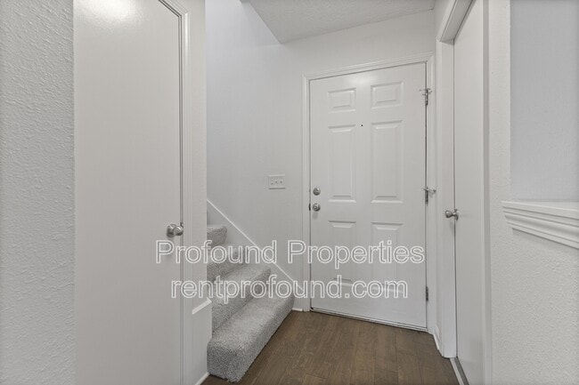 Building Photo - 20815 SW Alexander St