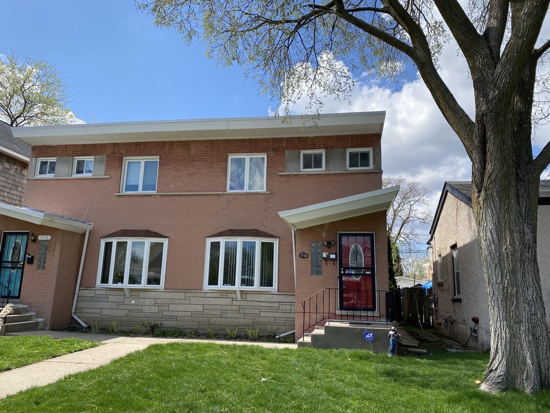 1718 Hovland Ct, Evanston, IL 60201 Townhome Rentals in Evanston IL