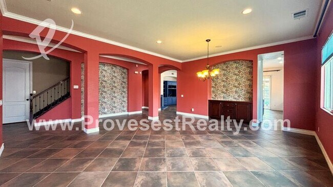 Building Photo - 15916 Laramie Way