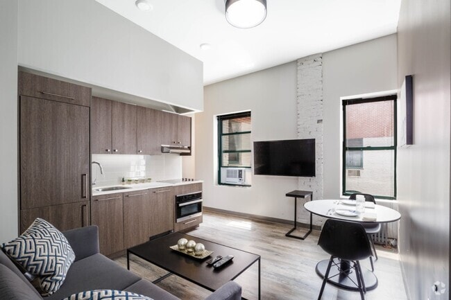 Building Photo - East 11th Street