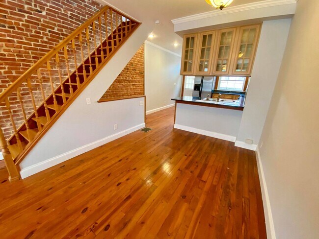 Building Photo - Exceptional 2bed/3ba Patterson Park Home -...