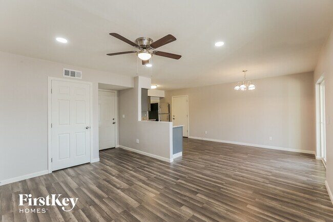 Foto del edificio - 9010 N 53rd Ave