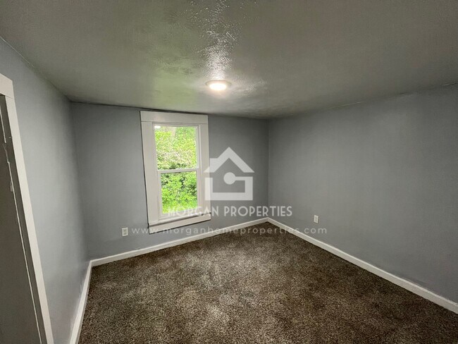Foto del edificio - 1833 W 23rd St