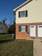 Building Photo - 7 S Mont Valla Ave