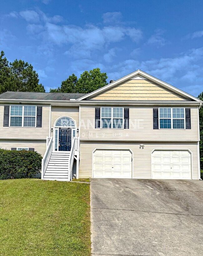Building Photo - Beautiful and Spacious 4BR! Amazing views!...