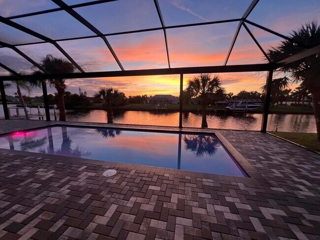 Foto del edificio - 4129 Flamingo Blvd