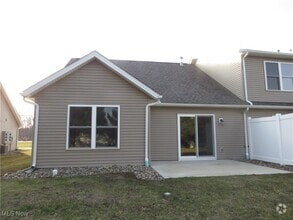 Building Photo - 1709 Blase Nemeth Rd