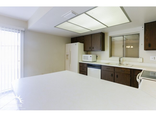 Foto del edificio - 2513 N 67th Cir