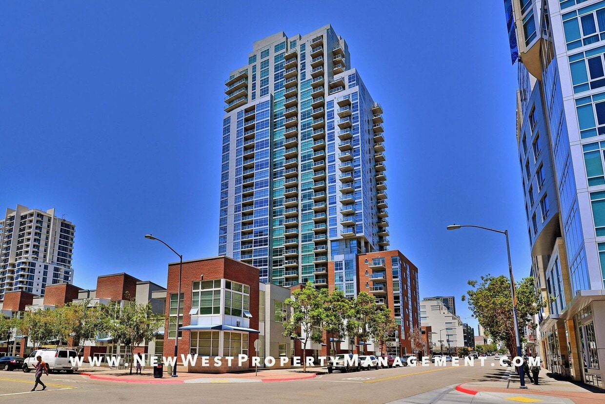 Primary Photo - Stunning Southeast corner East Village 2-b...