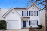 Foto principal - 393 Clearsprings Dr