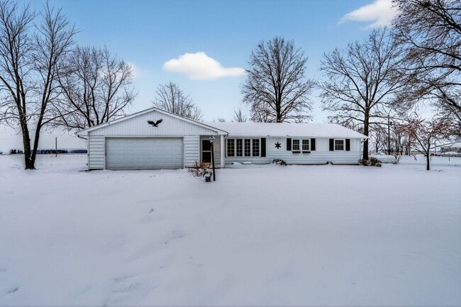 Foto del edificio - 20728 Old 24 E Rd