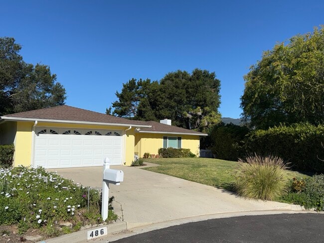 Building Photo - 486 Vaquero Ln