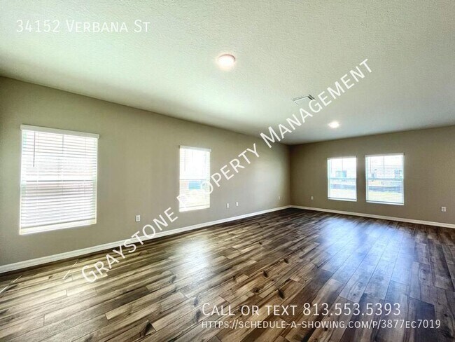 Foto del edificio - 34152 Verbena St