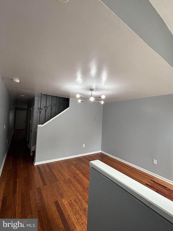 Foto del edificio - 922 W Lombard St