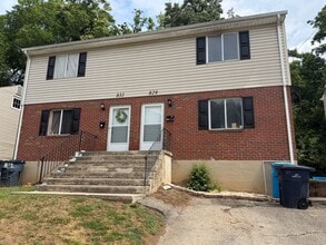 Building Photo - 825 Kerns Ave SW