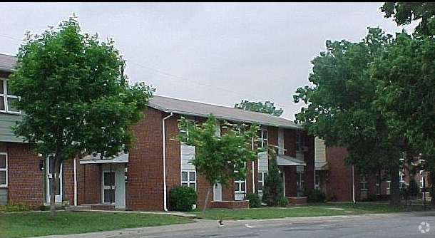 Building Photo - Black Lark Apartments