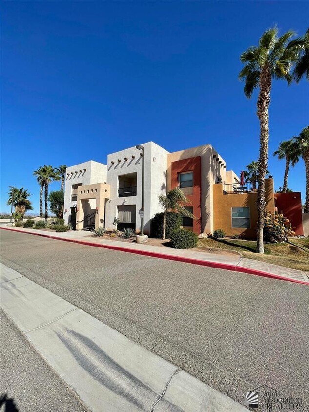 29217 Sage Ave Unit B101, Wellton, AZ 85356 Condo for Rent in Wellton