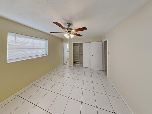 Foto del edificio - 8620 NW 25th Ct