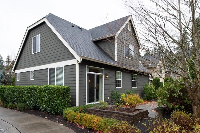Building Photo - Immaculate 3 Bed 2.5 Bath Bothell Home in ...