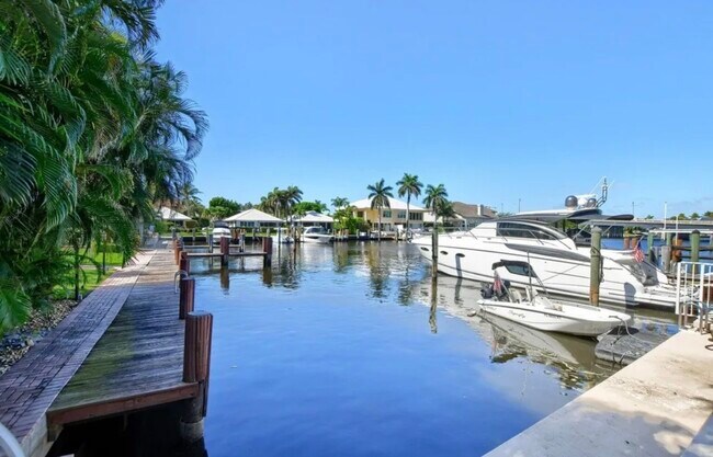 View from Community area on intracoastal - 1820 S Ocean Blvd