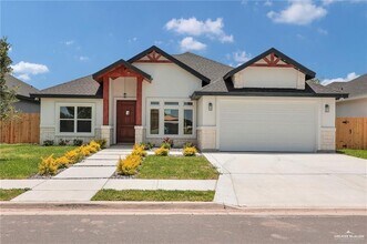 Building Photo - 6 Makayla Dr