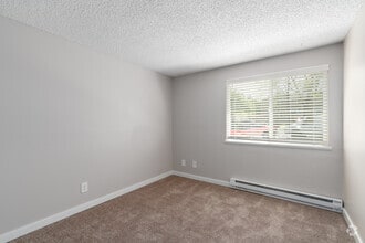 2BR, 1BA - 860SF - Second Bedroom - West End Apartments
