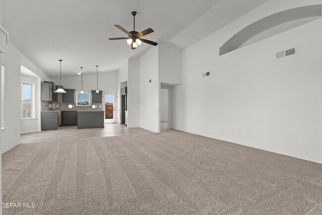 Building Photo - 1060 Summer Rain St