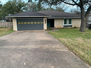 Building Photo - 4404 Bouvet Ct