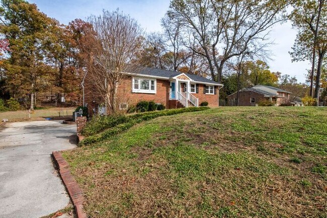 Foto del edificio - Newly remodeled 3/2.5