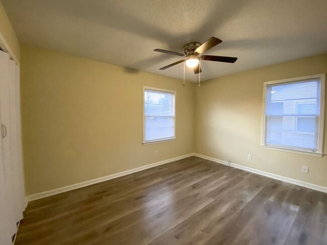 Foto del edificio - 3 bedroom, 2 bath near Quince and Perkins