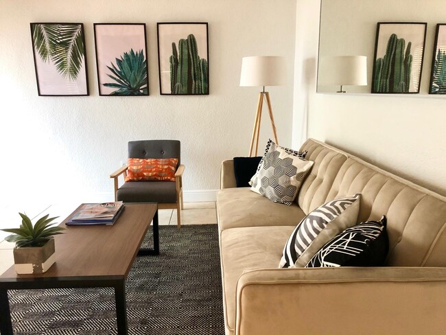 Foto del edificio - 6831 Abbott Ave