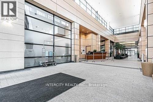 Photo du bâtiment - 2910 Hwy 7