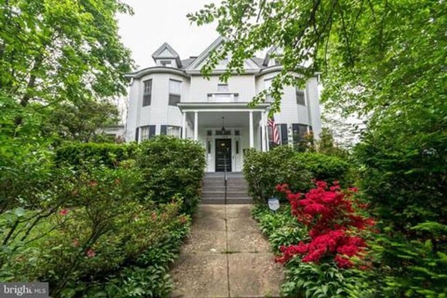 Photo - 720 Gladstone Ave Apartment