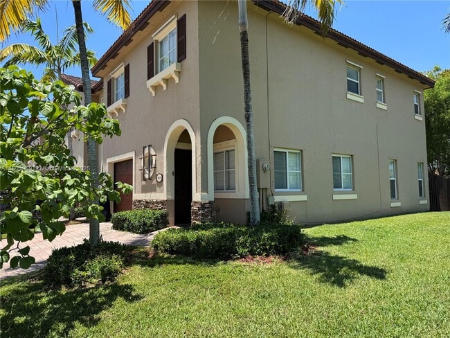 Building Photo - 8851 SW 219th Terrace